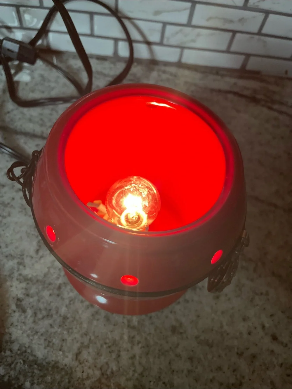 Scentsy glossy red